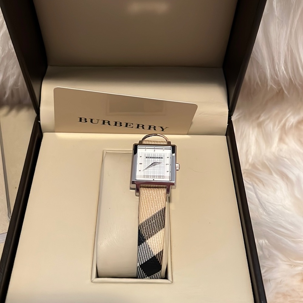 Ladies Burberry Watch
